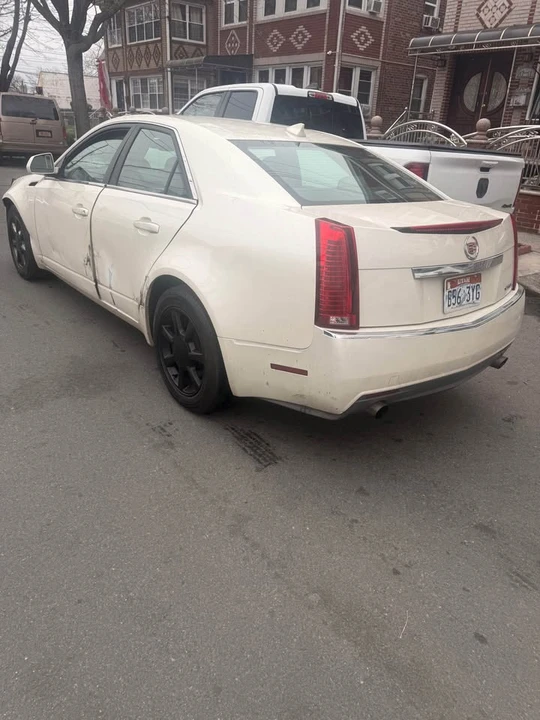 2009 Cadillac CT4 - Image 2 of 10