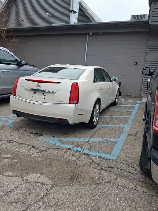 2009 Cadillac CTS 2nd Gen - Image 2 of 7