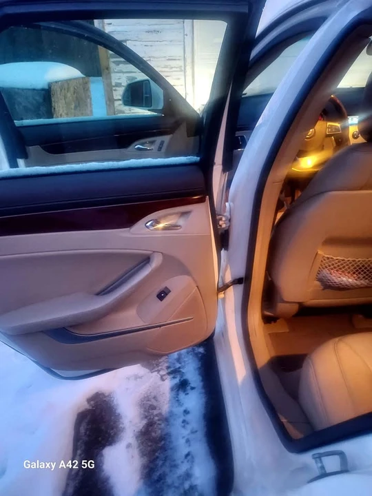 2009 Cadillac CTS 2nd Gen - Image 9 of 10