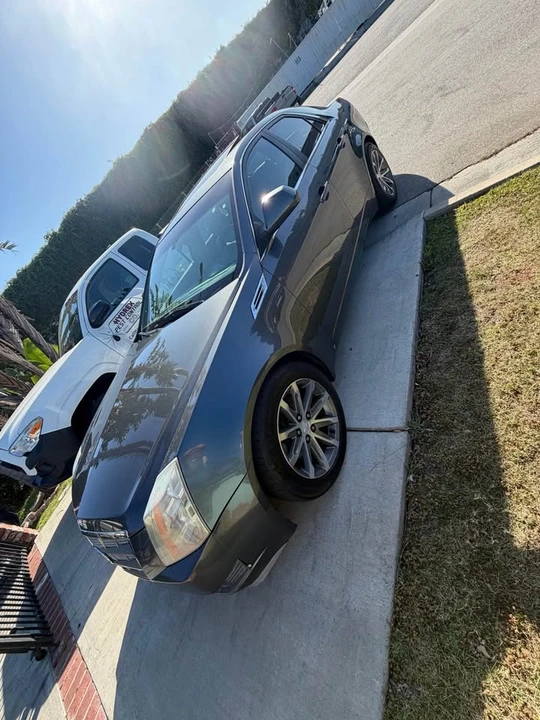 2009 Cadillac CTS 2nd Gen - Image 2 of 11