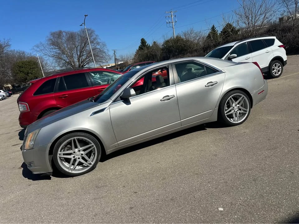 2009 Cadillac CTS 2nd Gen - Image 2 of 3