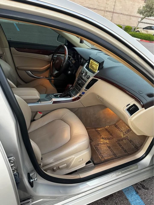2009 Cadillac CTS 2nd Gen - Image 4 of 8