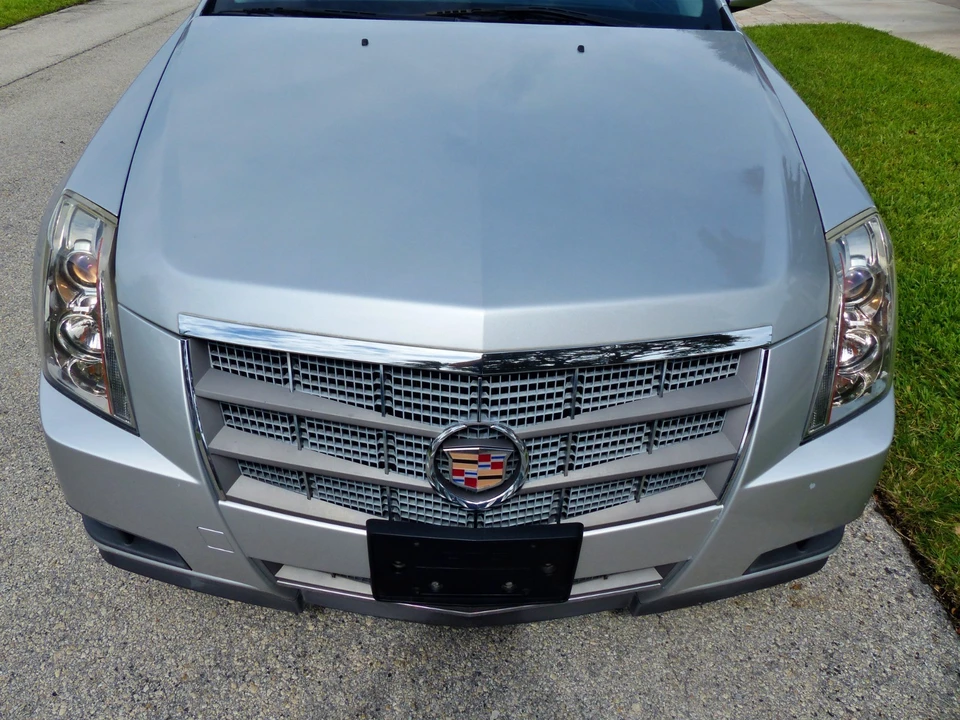 2009 Cadillac CTS 2nd Gen - Image 2 of 31