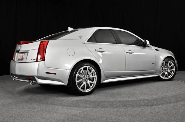 2009 Cadillac CTS-V 2nd Gen - Image 2 of 5