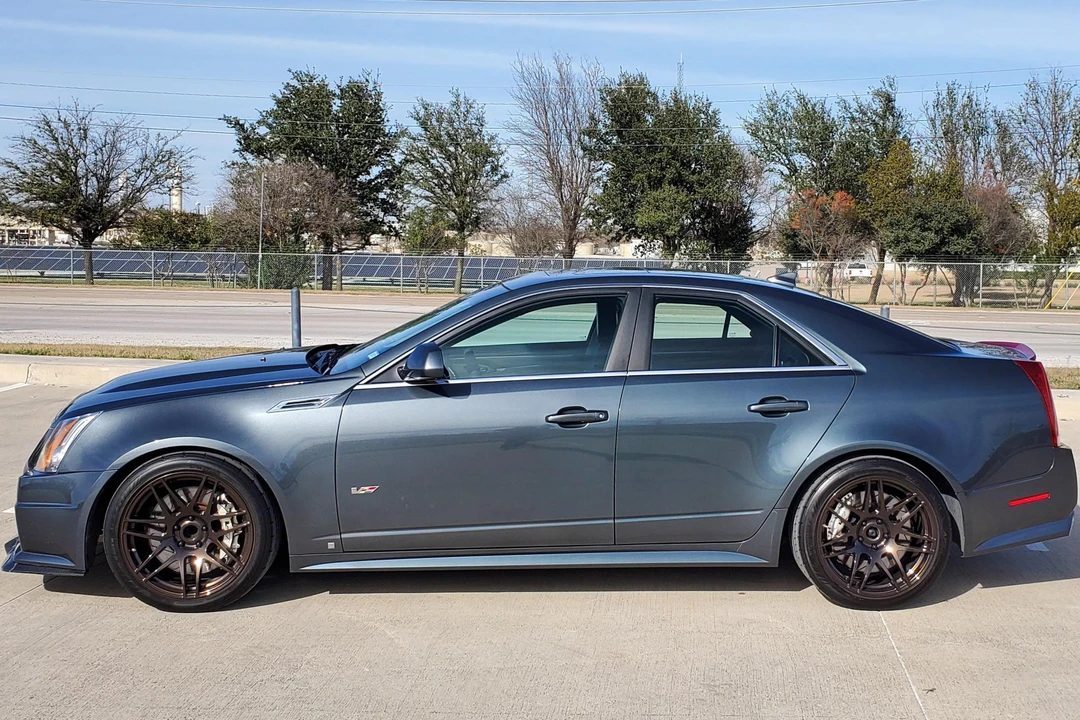 2009 Cadillac CTS-V 2nd Gen - Image 3 of 31