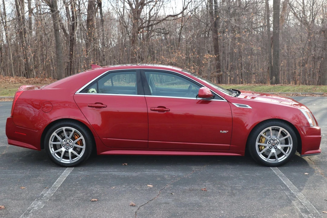 2009 Cadillac CTS-V 2nd Gen - Image 3 of 31