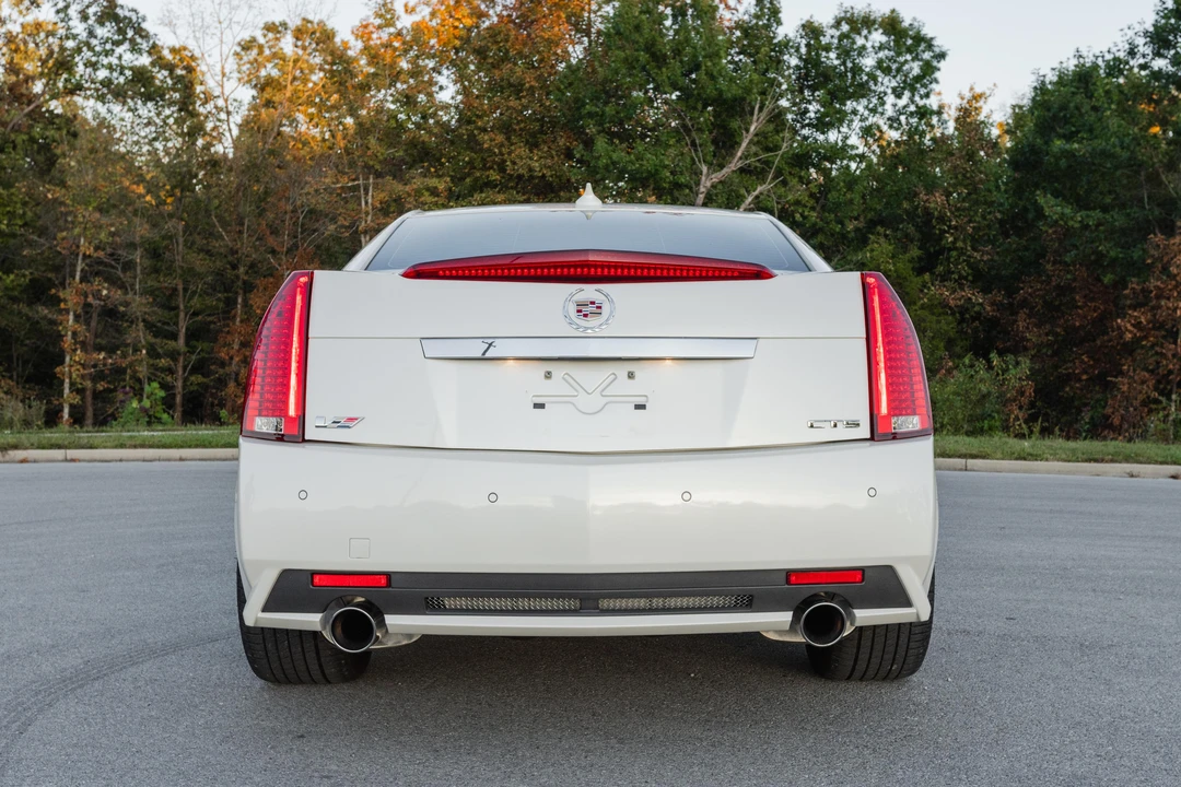 2009 Cadillac CTS-V 2nd Gen - Image 11 of 31