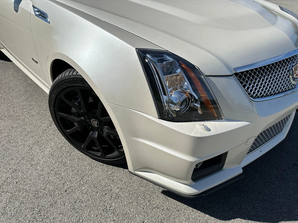2009 Cadillac CTS-V 2nd Gen - Image 16 of 31