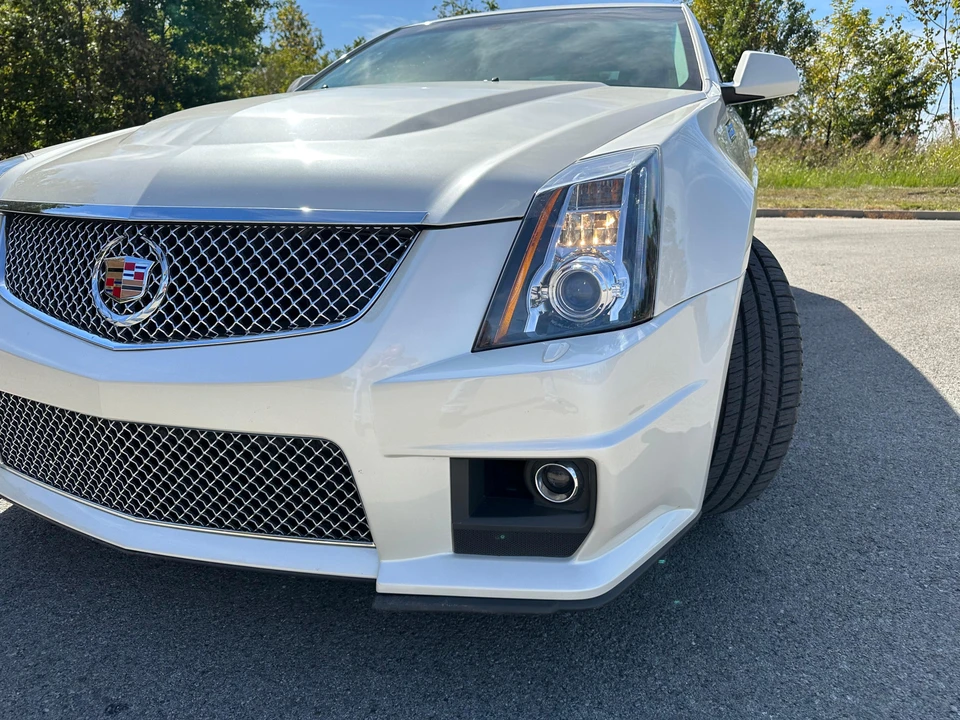 2009 Cadillac CTS-V 2nd Gen - Image 20 of 31