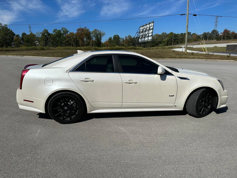 2009 Cadillac CTS-V 2nd Gen - Image 14 of 31