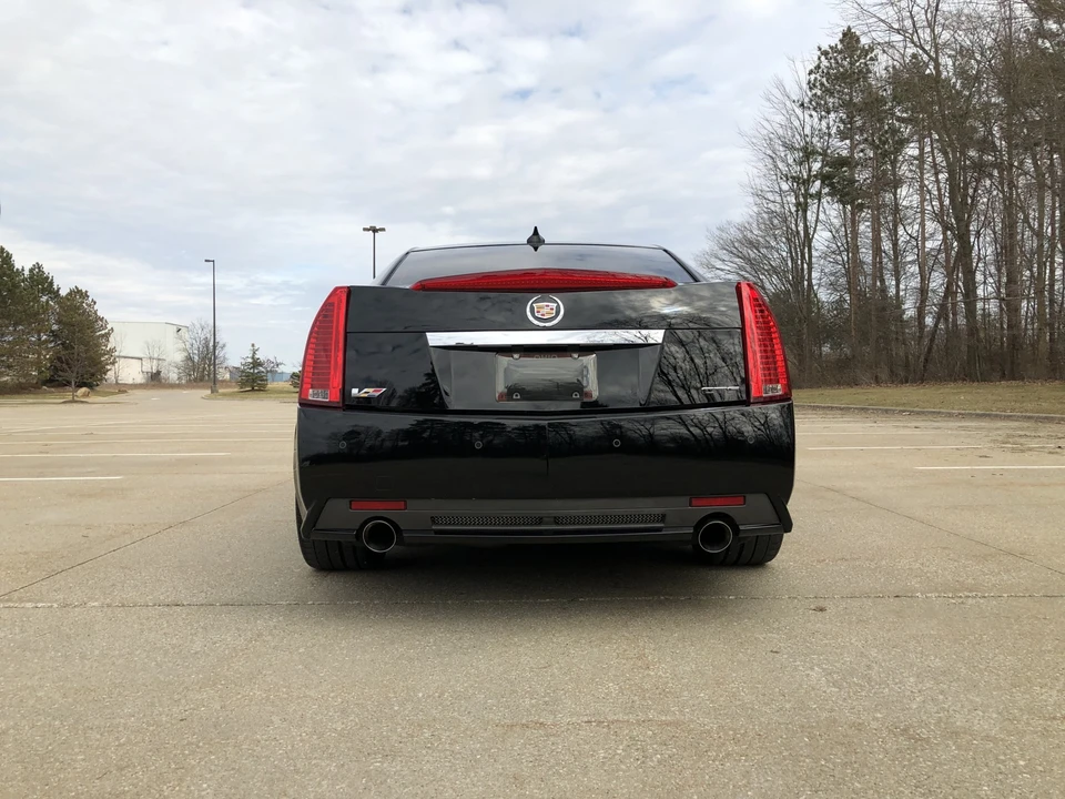 2009 Cadillac CTS-V 2nd Gen - Image 6 of 31