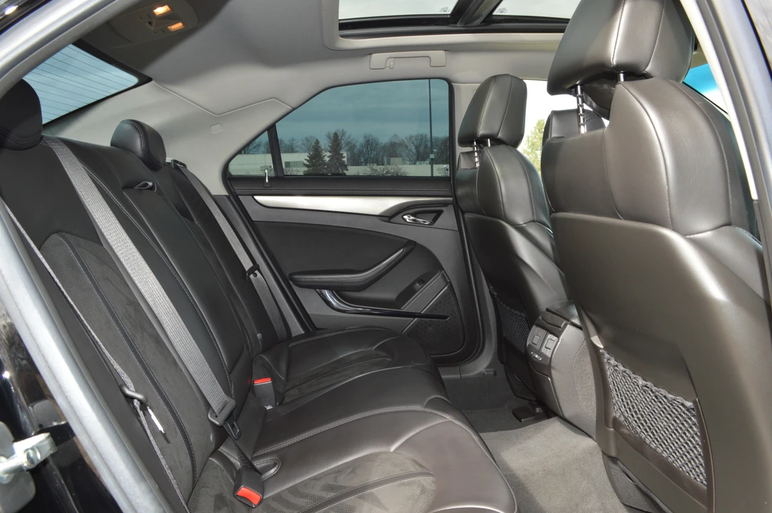 2009 Cadillac CTS-V 2nd Gen - Image 25 of 31