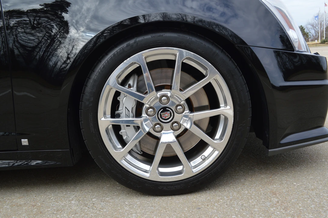 2009 Cadillac CTS-V 2nd Gen - Image 12 of 31
