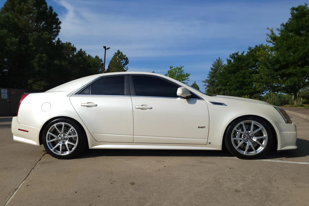 2009 Cadillac CTS-V 2nd Gen - Image 3 of 31