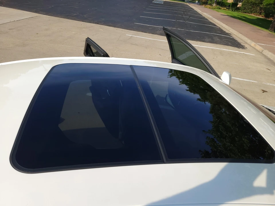 2009 Cadillac CTS-V 2nd Gen - Image 26 of 31