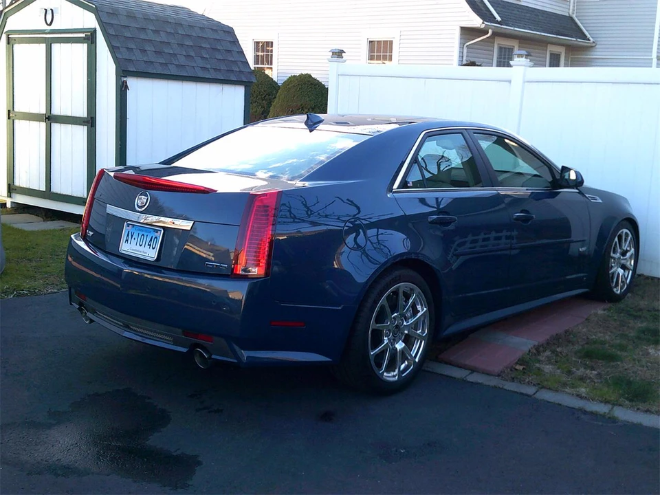 2009 Cadillac CTS-V 2nd Gen - Image 8 of 31