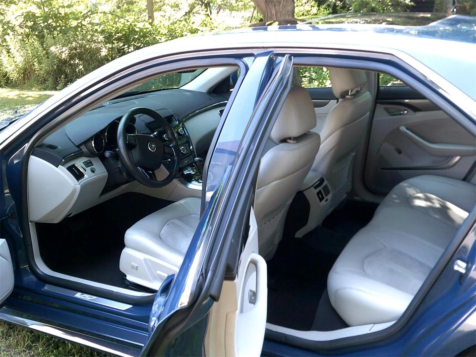 2009 Cadillac CTS-V 2nd Gen - Image 16 of 31