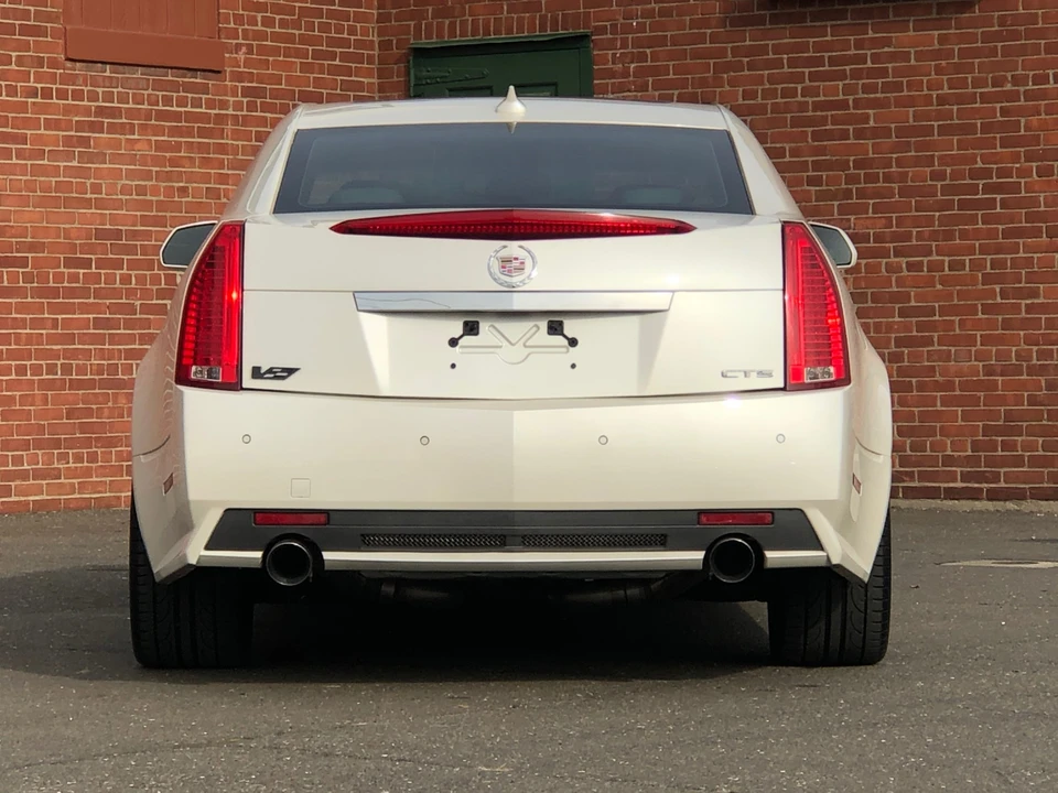 2009 Cadillac CTS-V 2nd Gen - Image 7 of 31