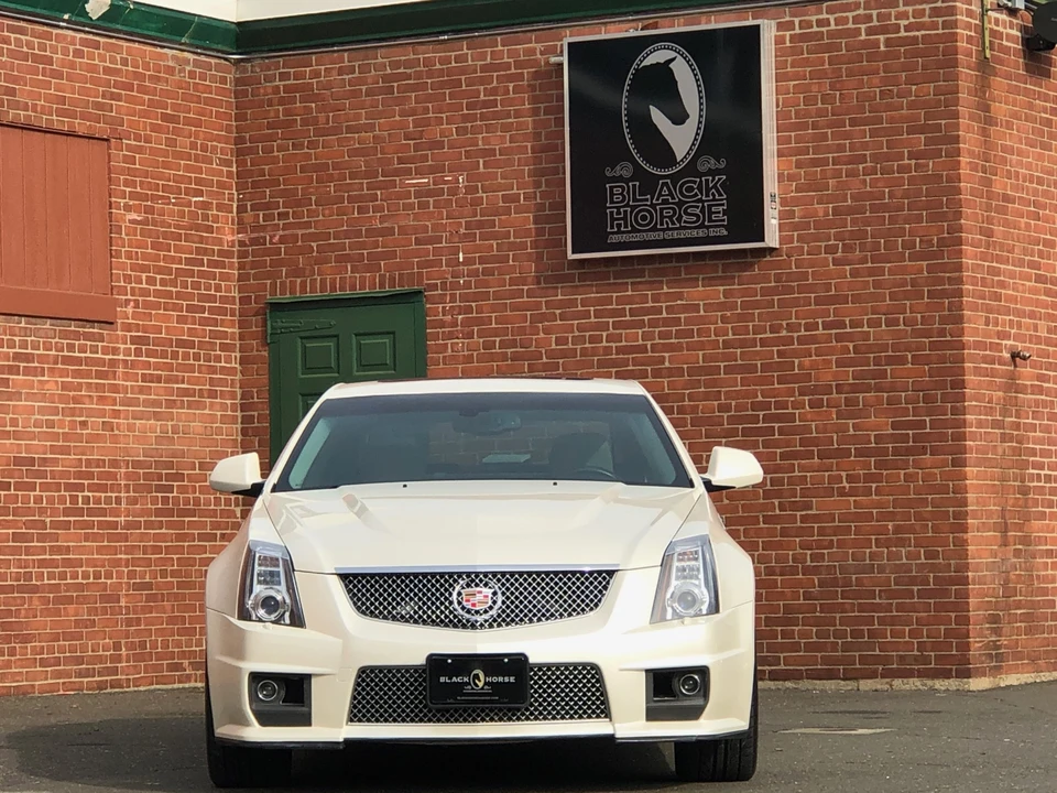2009 Cadillac CTS-V 2nd Gen - Image 11 of 31