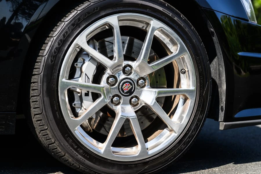 2009 Cadillac CTS-V 2nd Gen - Image 28 of 31