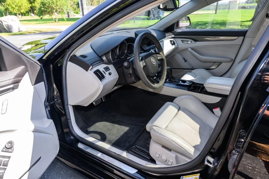2009 Cadillac CTS-V 2nd Gen - Image 30 of 31