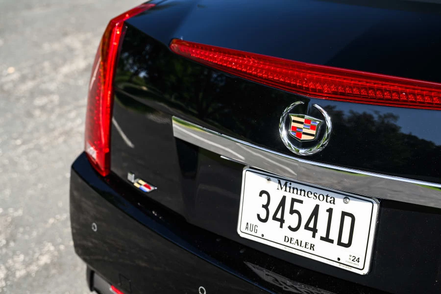 2009 Cadillac CTS-V 2nd Gen - Image 25 of 31