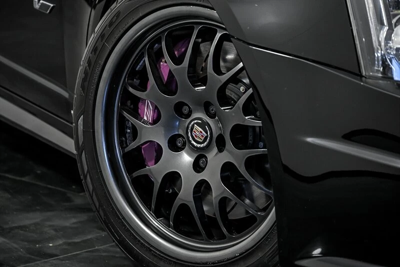 2009 Cadillac CTS-V 2nd Gen - Image 3 of 29