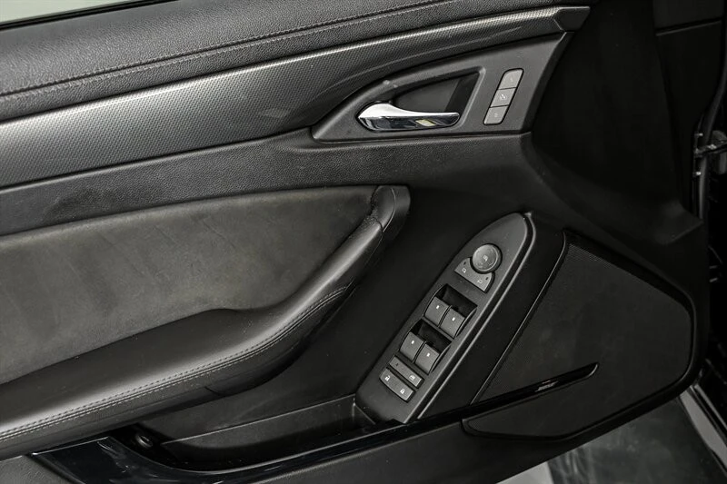 2009 Cadillac CTS-V 2nd Gen - Image 13 of 29