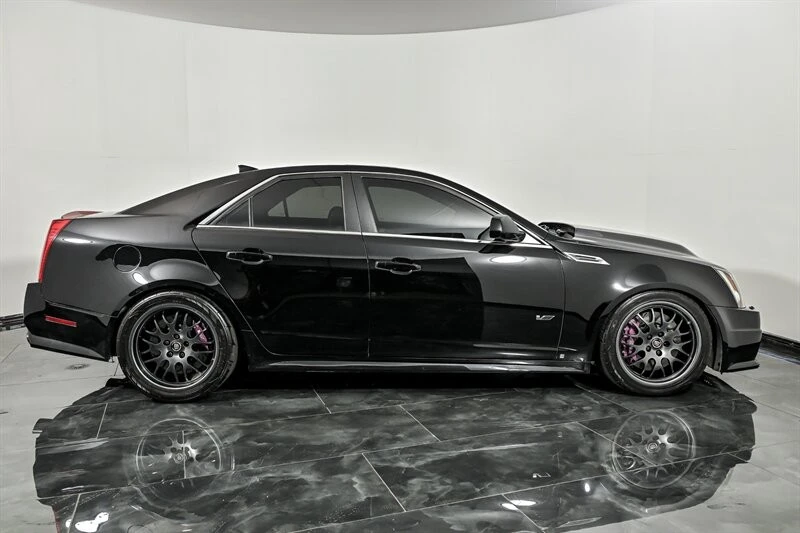 2009 Cadillac CTS-V 2nd Gen - Image 10 of 29