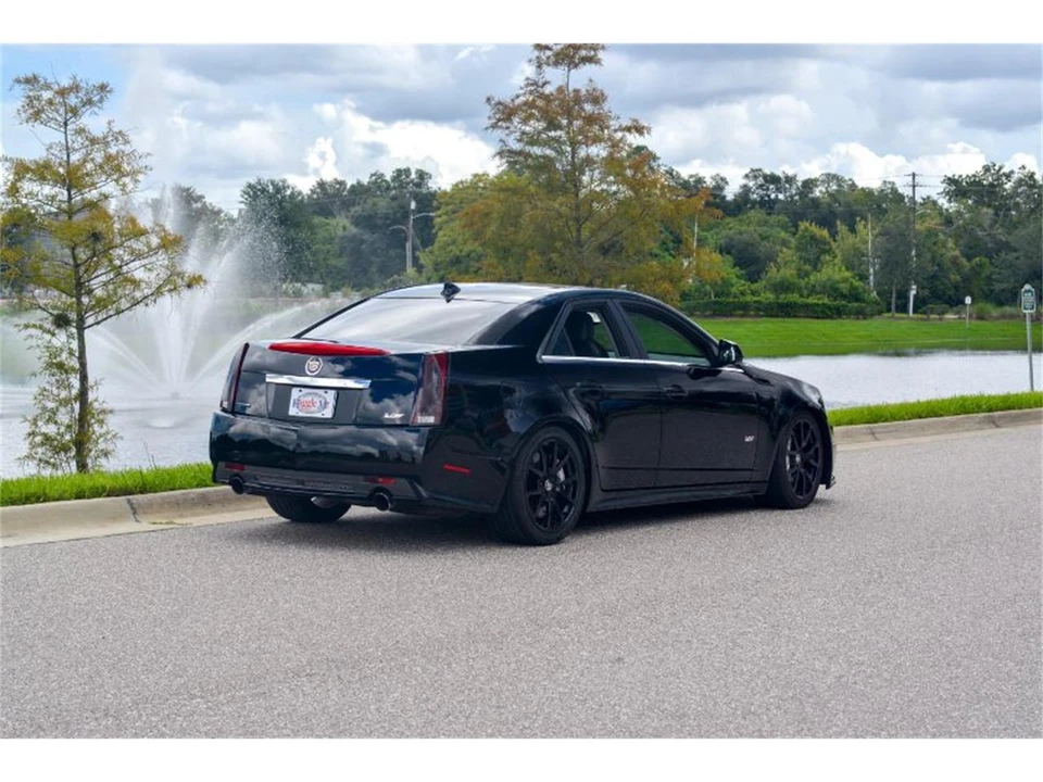 2009 Cadillac CTS-V 2nd Gen - Image 9 of 12