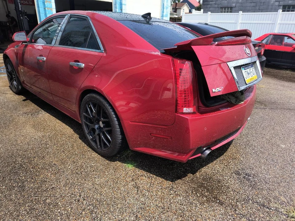 2009 Cadillac CTS-V 2nd Gen - Image 2 of 6