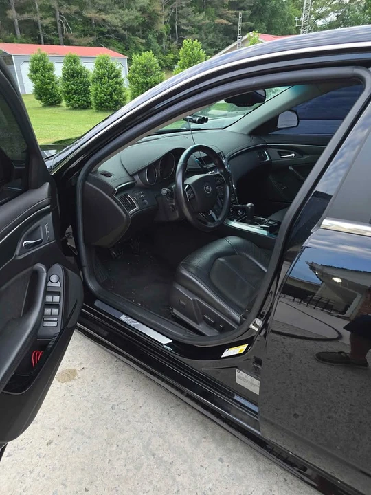 2009 Cadillac CTS-V 2nd Gen - Image 5 of 10