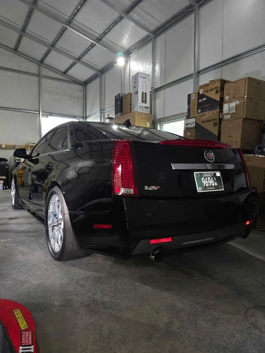 2009 Cadillac CTS-V 2nd Gen - Image 2 of 10