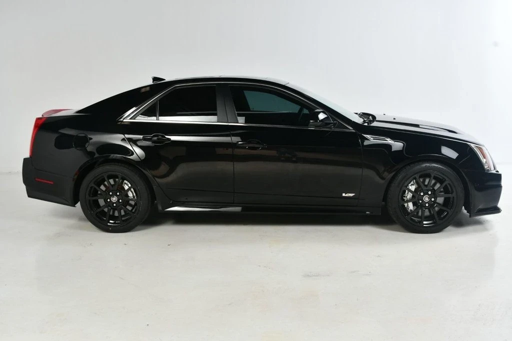 2009 Cadillac CTS-V 2nd Gen - Image 5 of 12