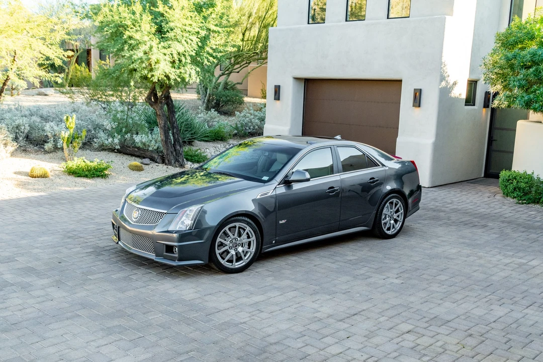 2009 Cadillac CTS-V 2nd Gen - Image 2 of 31