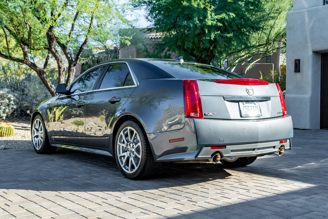 2009 Cadillac CTS-V 2nd Gen - Image 12 of 31