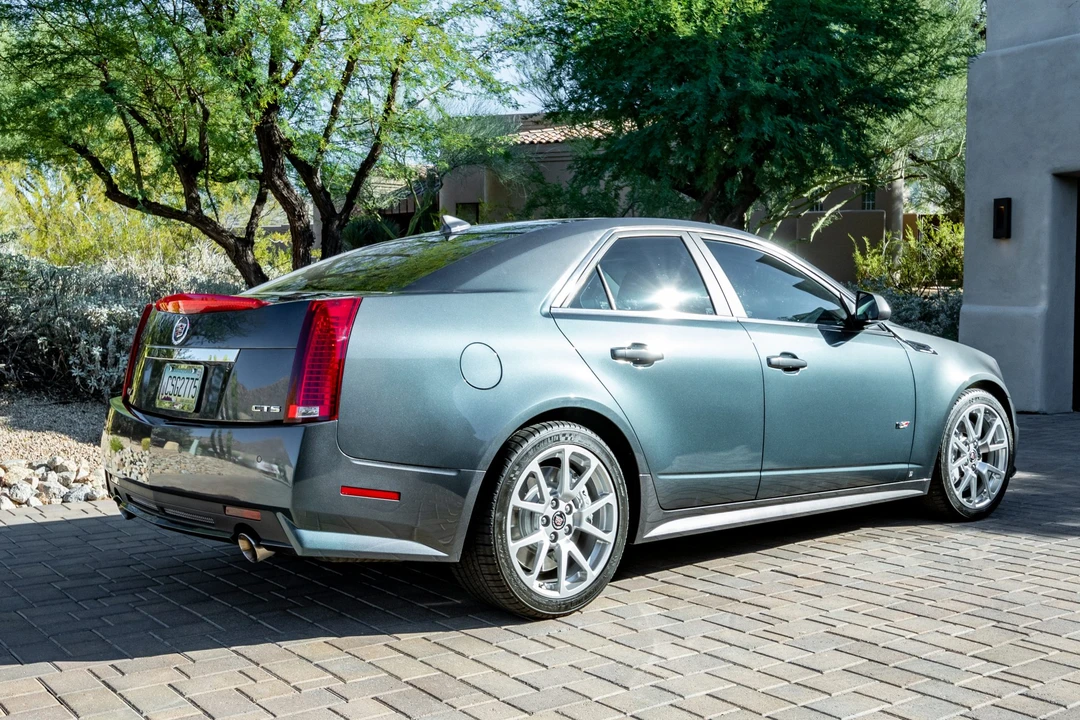 2009 Cadillac CTS-V 2nd Gen - Image 10 of 31