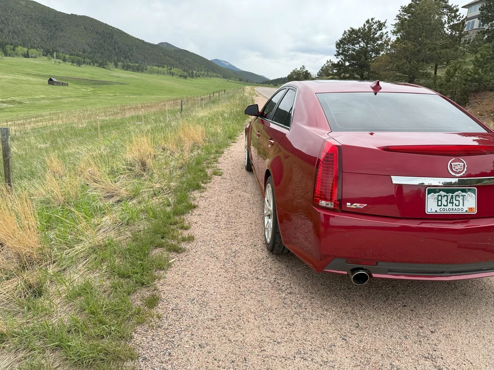 2009 Cadillac CTS-V 2nd Gen - Image 16 of 31