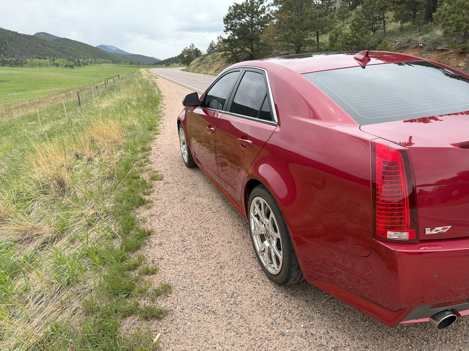 2009 Cadillac CTS-V 2nd Gen - Image 17 of 31