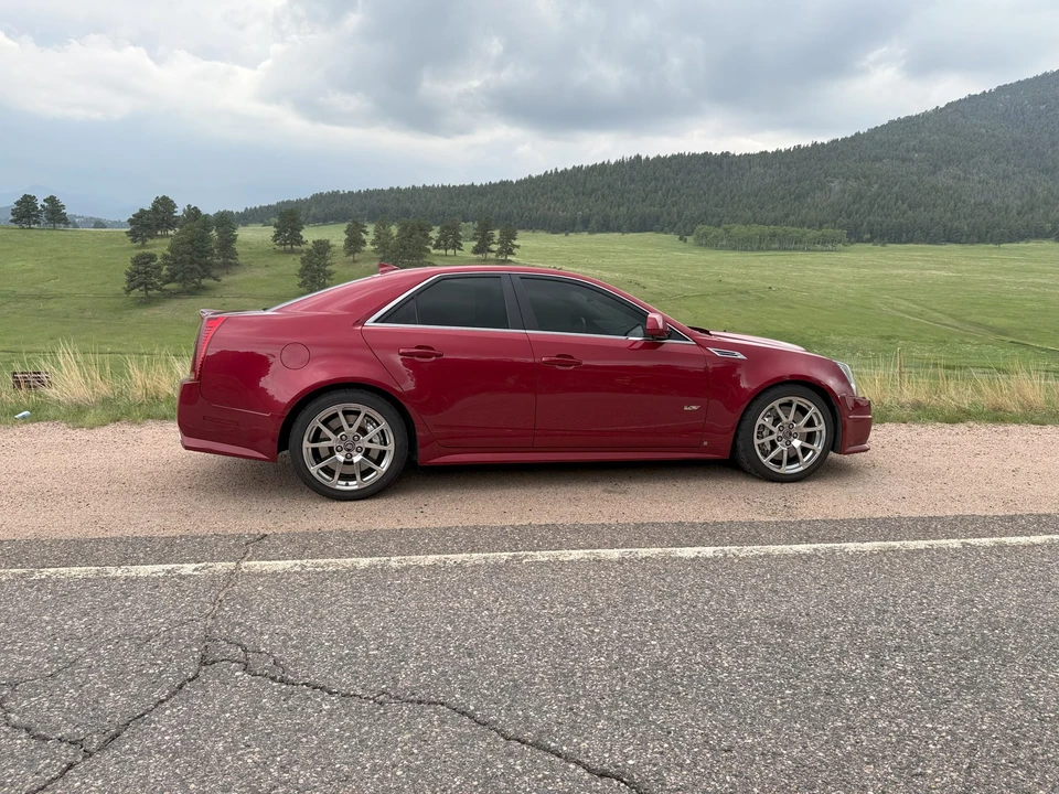 2009 Cadillac CTS-V 2nd Gen - Image 7 of 31