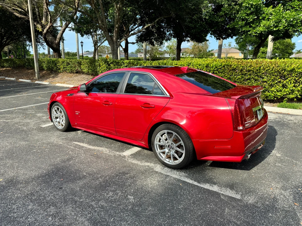 2009 Cadillac CTS-V 2nd Gen - Image 7 of 31