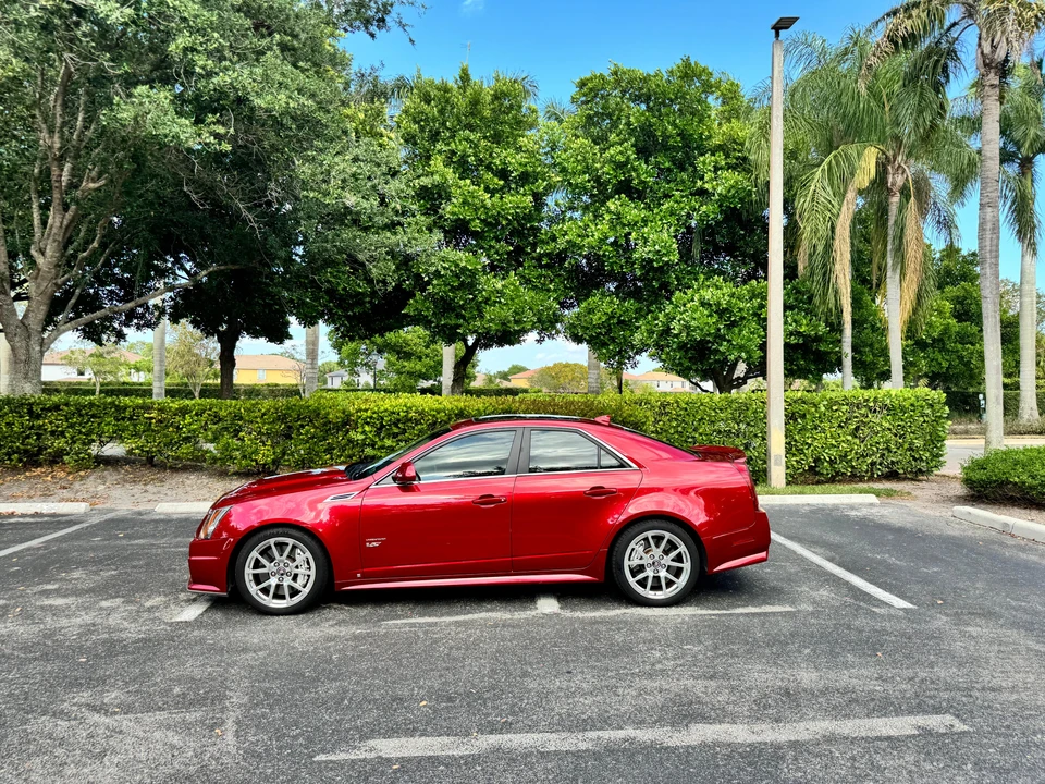 2009 Cadillac CTS-V 2nd Gen - Image 6 of 31