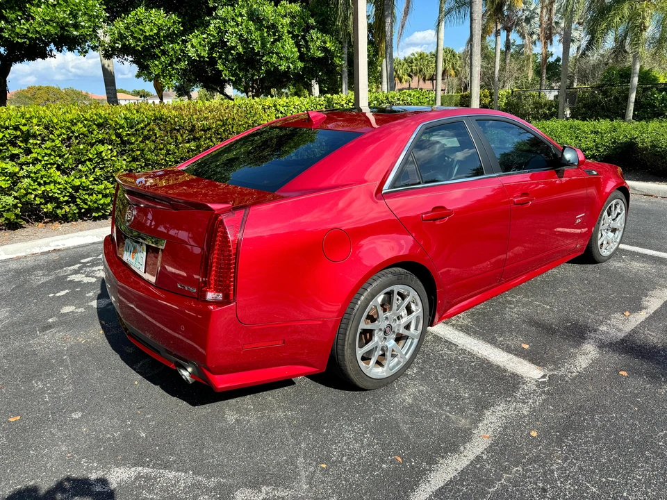 2009 Cadillac CTS-V 2nd Gen - Image 10 of 31