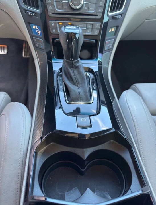 2009 Cadillac CTS-V 2nd Gen - Image 15 of 18