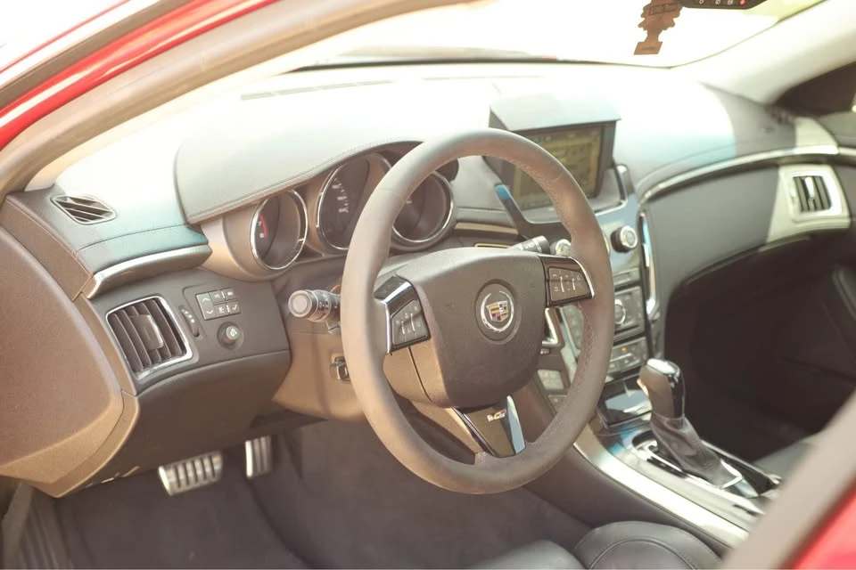 2009 Cadillac CTS-V 2nd Gen - Image 16 of 18