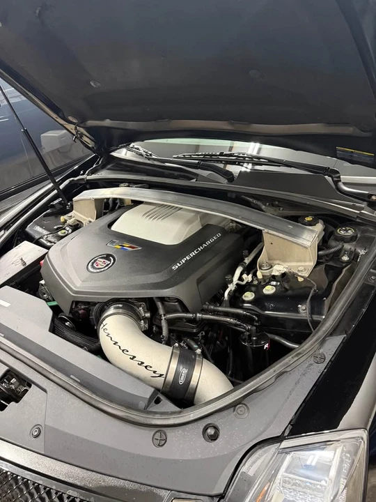 2009 Cadillac CTS-V 2nd Gen - Image 16 of 19
