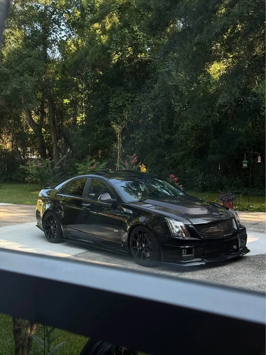2009 Cadillac CTS-V 2nd Gen - Image 2 of 10