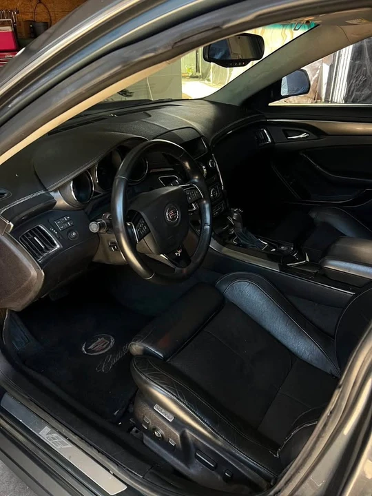 2009 Cadillac CTS-V 2nd Gen - Image 15 of 18