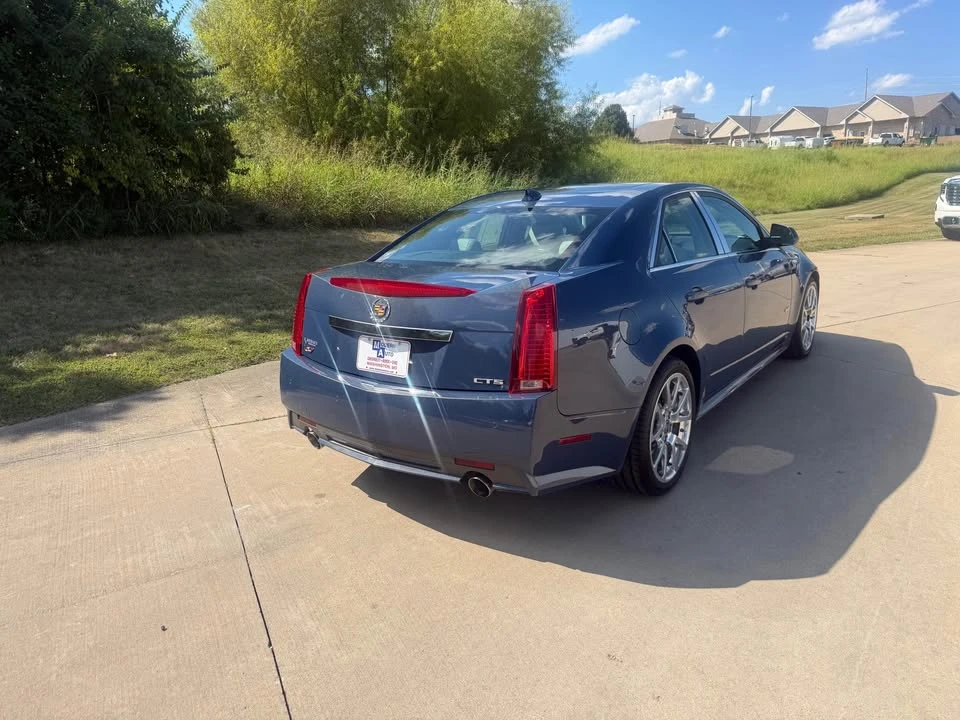 2009 Cadillac CTS-V 2nd Gen - Image 4 of 8