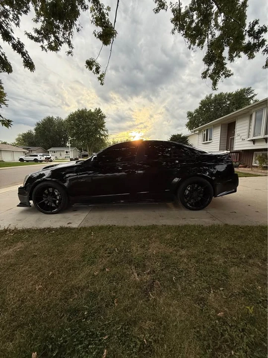2009 Cadillac CTS-V 2nd Gen - Image 4 of 15